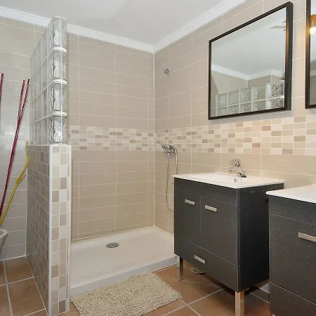 Large With Seaview In The Center Of Playa Blanca, Near The Sea Apartment